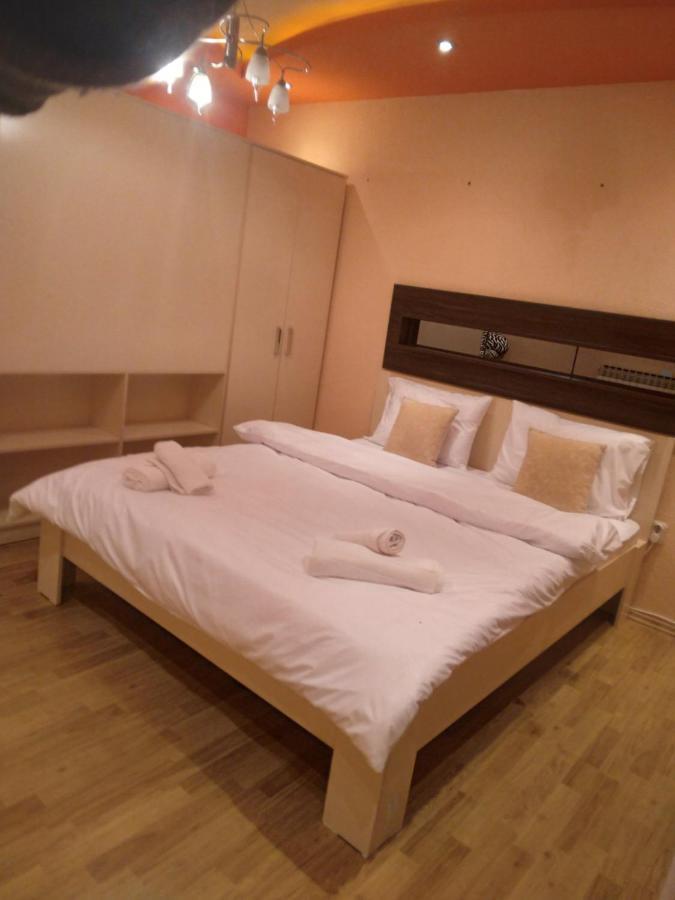 Gogo Apartments โอครีด ภายนอก รูปภาพ
