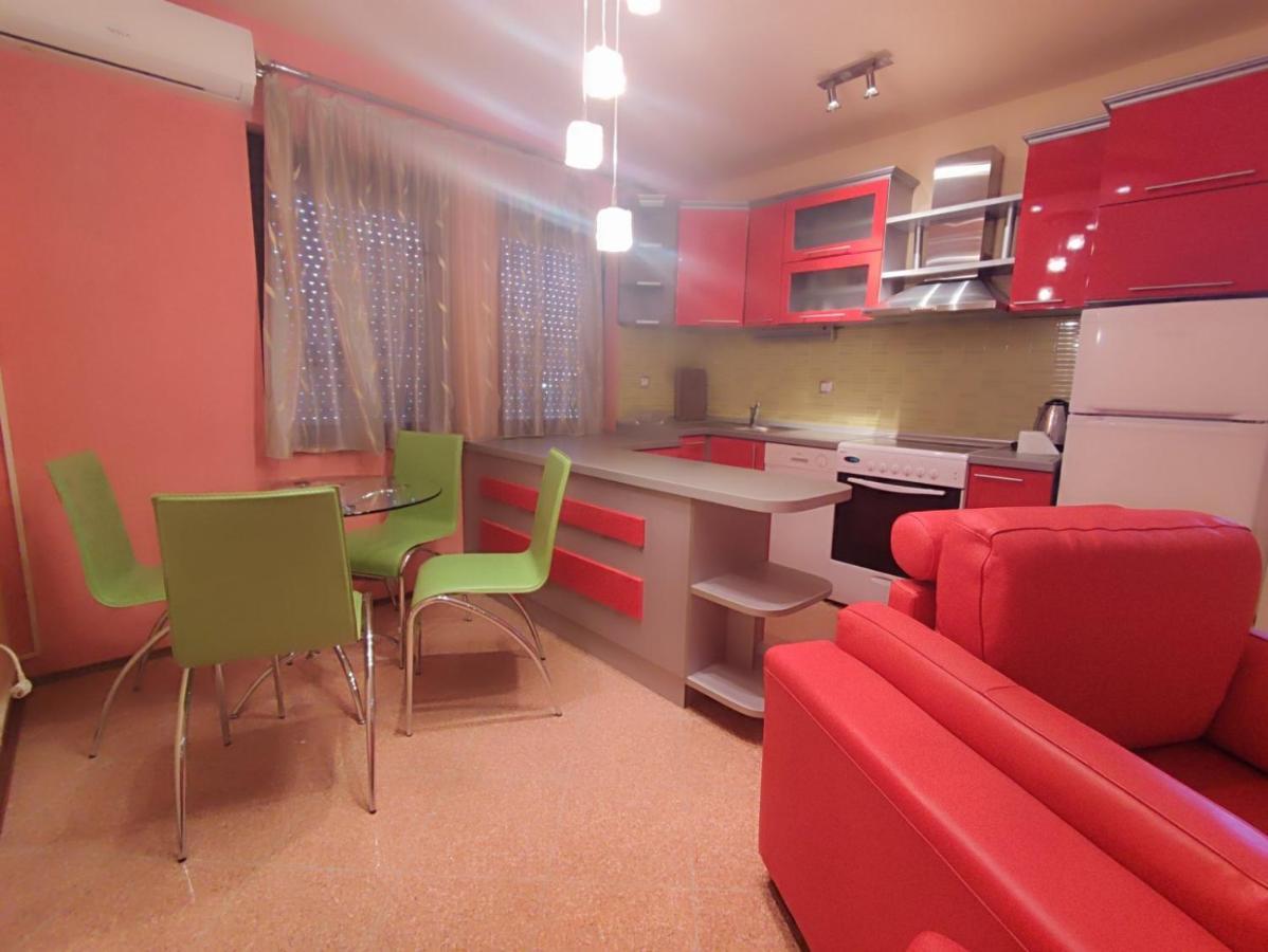 Gogo Apartments โอครีด ภายนอก รูปภาพ