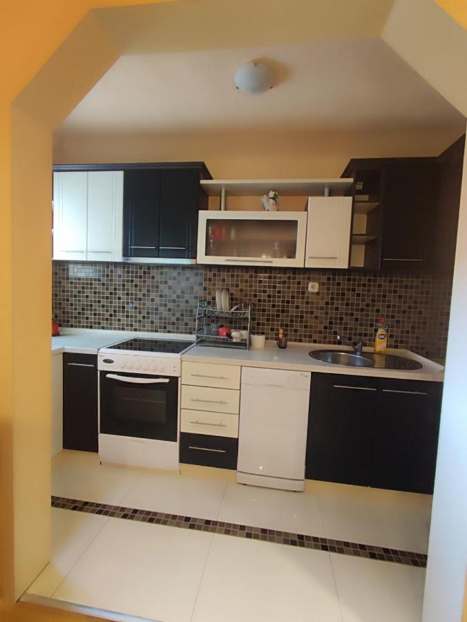 Gogo Apartments โอครีด ภายนอก รูปภาพ