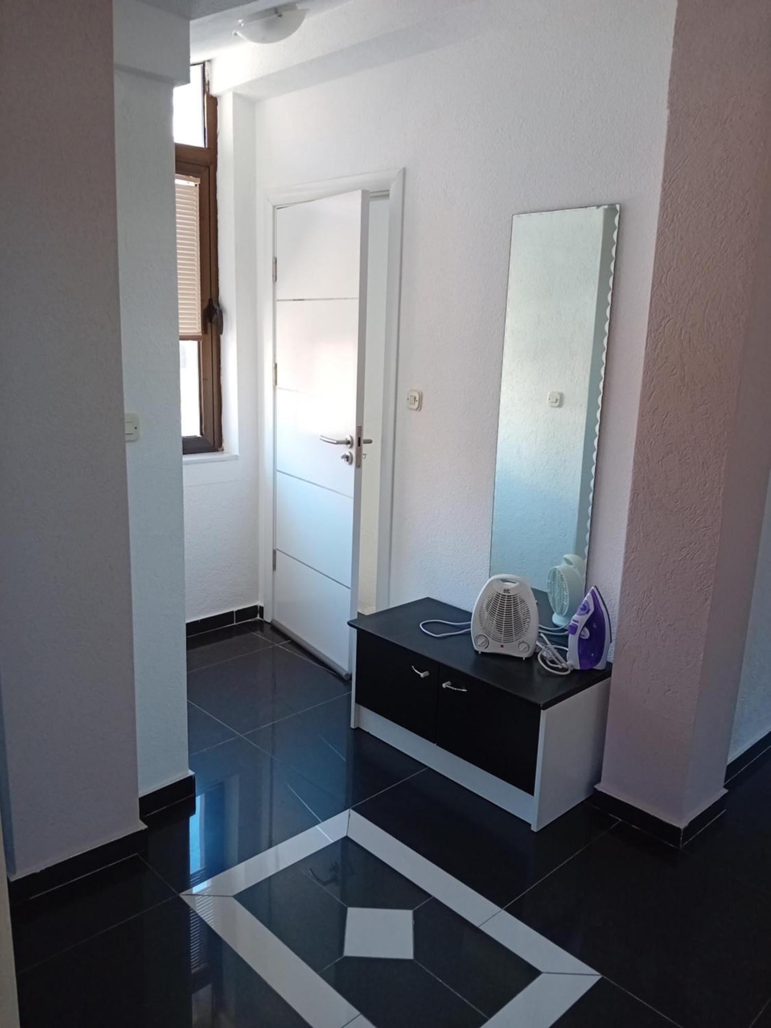 Gogo Apartments โอครีด ภายนอก รูปภาพ
